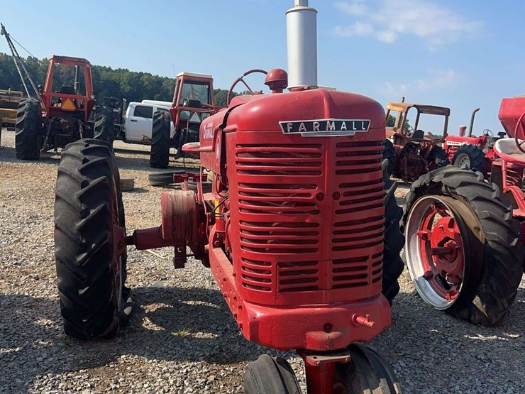 farmall-m-tricycle-tractor-image-6