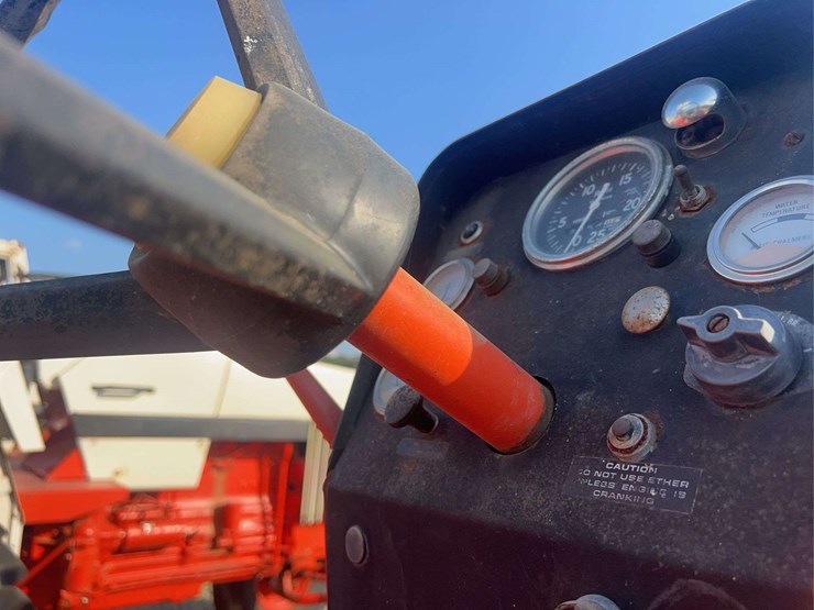 allis-chalmers-185-tractor-image-24