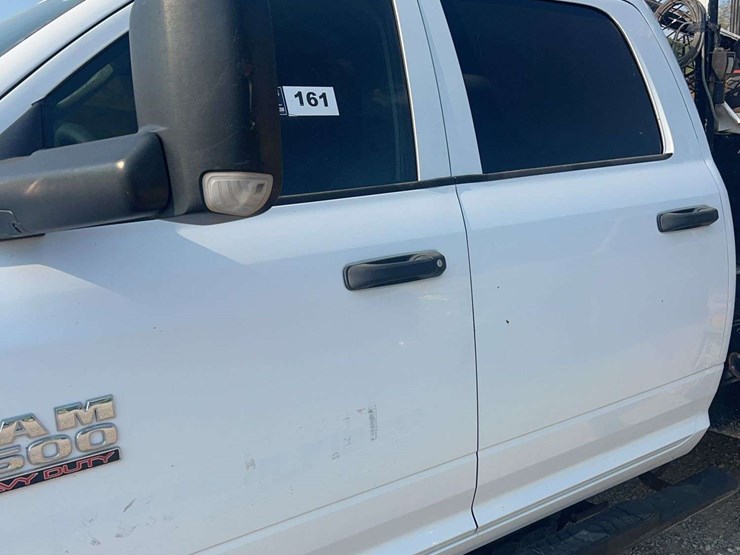 2018-dodge-ram-4500-image-12