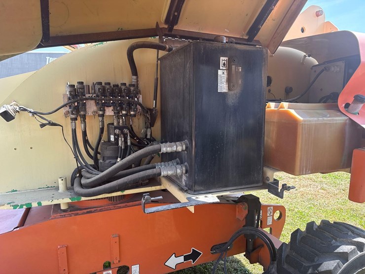 jlg-400s-image-13