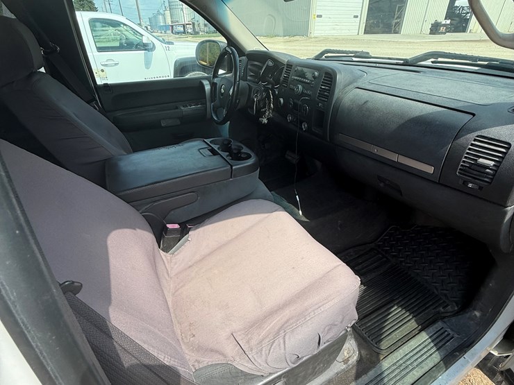 2009-chevrolet-k1500-image-13