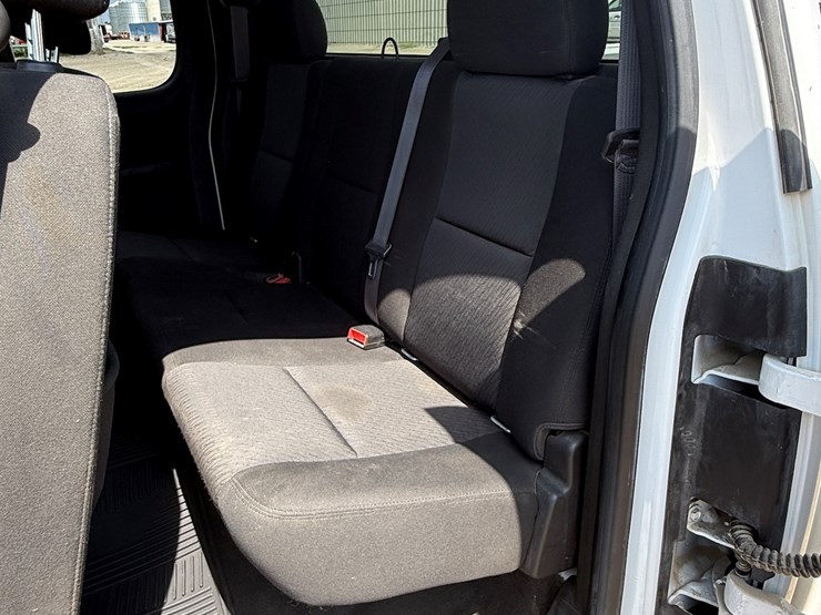 #13-•-2012-gmc-k1500-sierra-sle-extended-cab-4x4-pickup-image-30