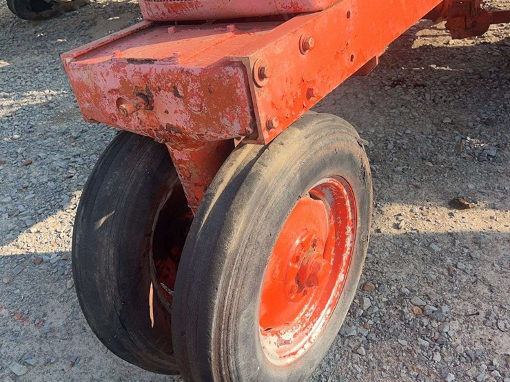 allis-chalmers-wd-tractor-image-8