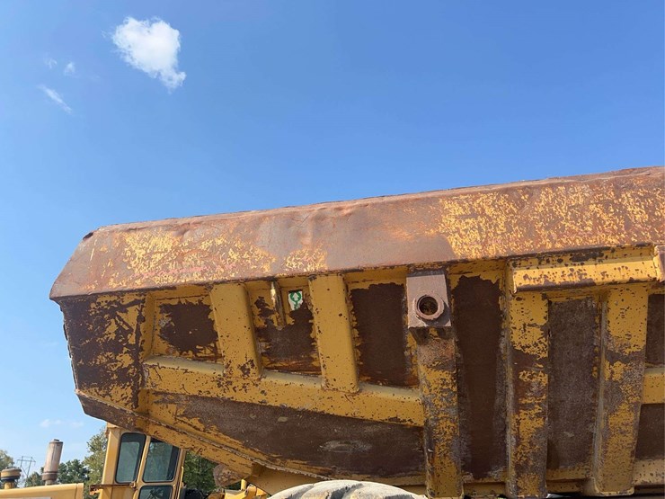 cat-d400e-t/a-dump-truck-image-25