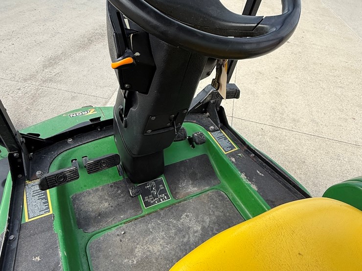 john-deere-1445-image-25