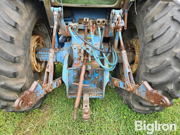 1979-ford-tractor-image-14