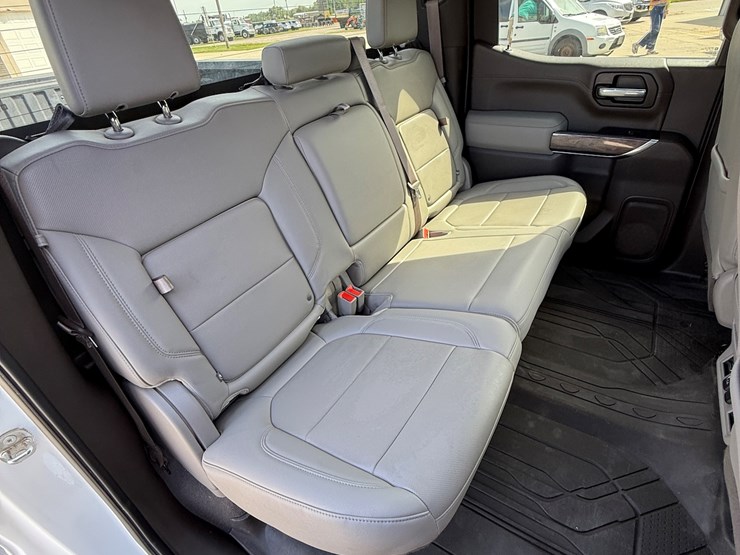 2019-chevrolet-k1500-image-36