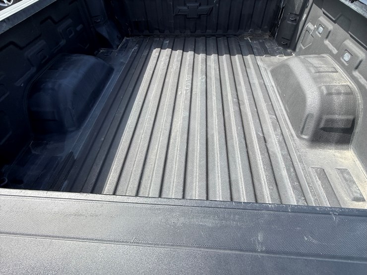 2019-chevrolet-k1500-image-30