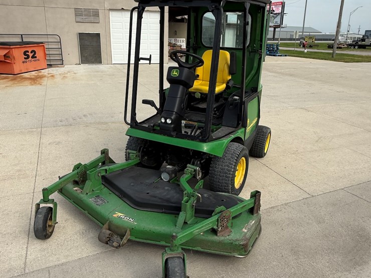 john-deere-1445-image-3