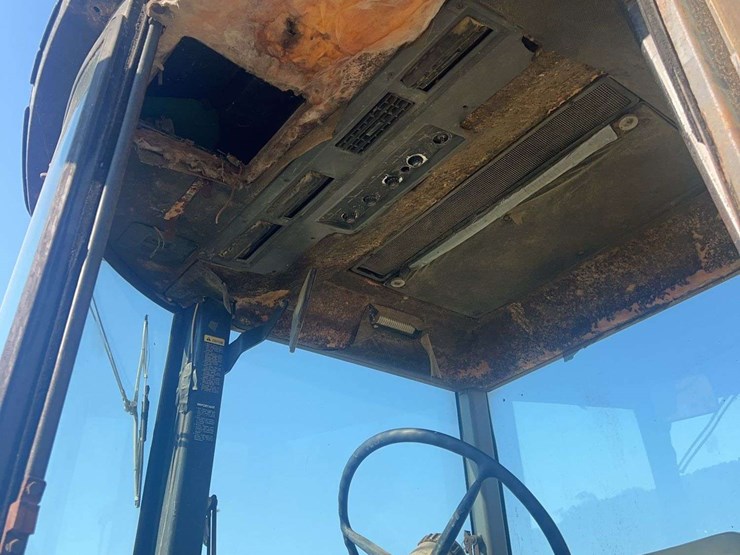 john-deere-4630-image-25