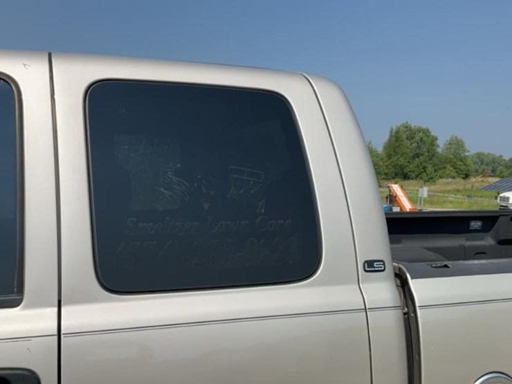 2005-chevrolet-silverado-image-19