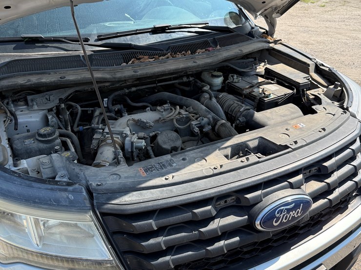 2017-ford-explorer-police-interceptor-image-50