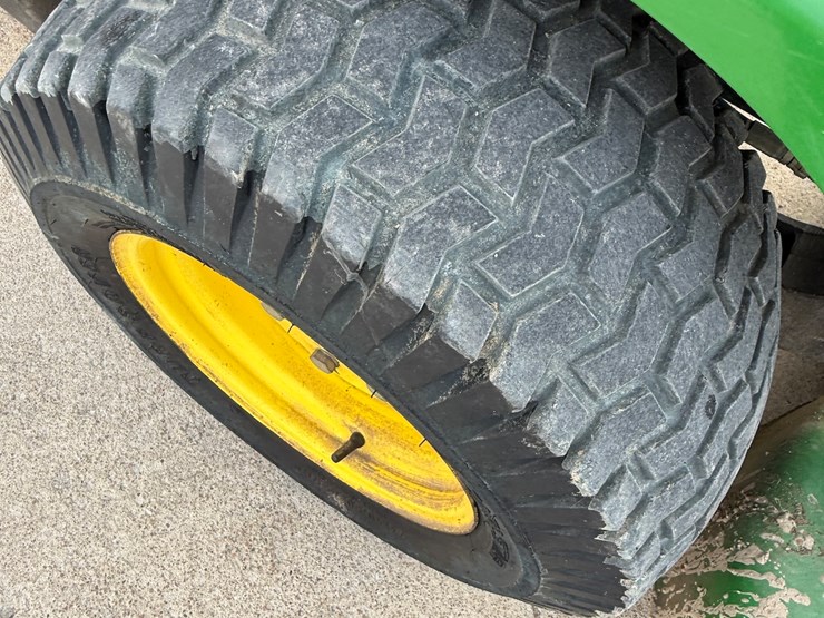 john-deere-1445-image-9