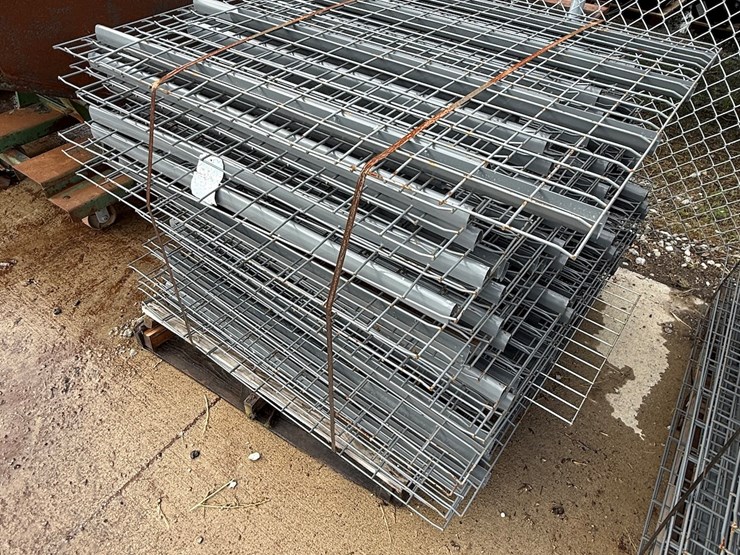 #39-•-(2)-pallets-of-steel-mesh-pallet-floors-image-3