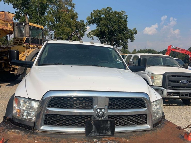 2018-dodge-ram-4500-image-6