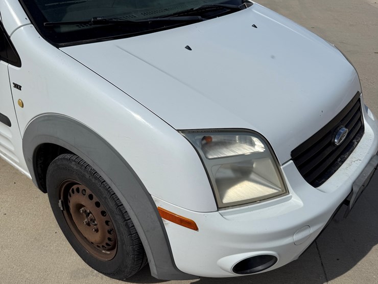 2012-utility-van-image-61
