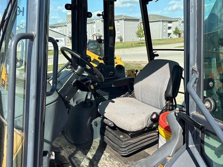 deere-310j-image-13