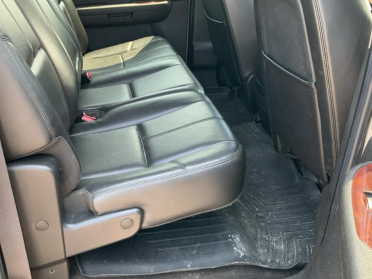 2011-chevrolet-silverado-image-99