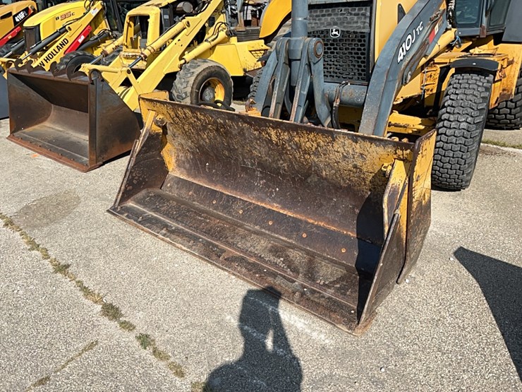 deere-410j-image-24