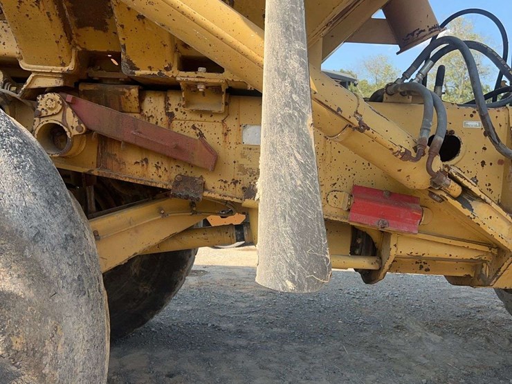cat-d400e-t/a-dump-truck-image-28