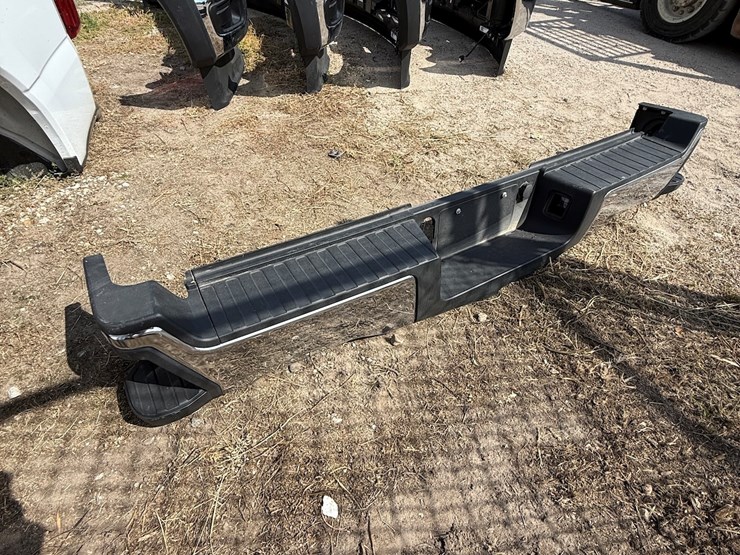 #22-•-2024-ford-pickup-box-&-rear-bumper-image-8