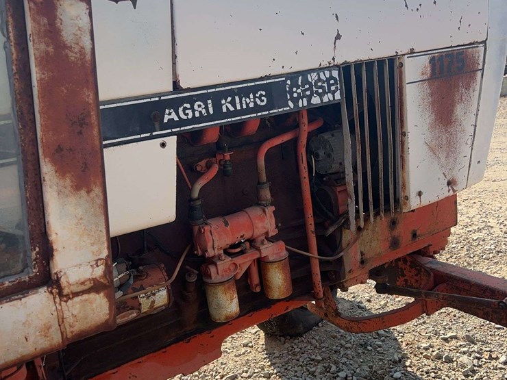 case-1175-cab-tractor-image-21