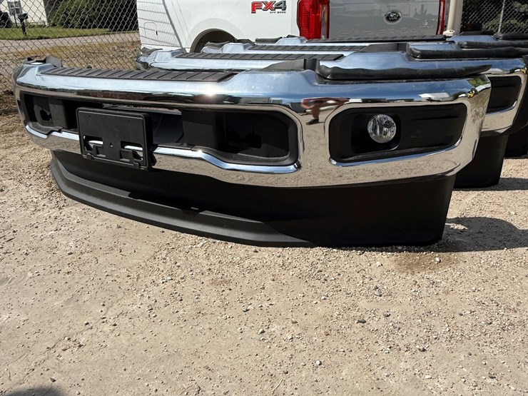 #24-•-2024-ford-front-bumper-image-1