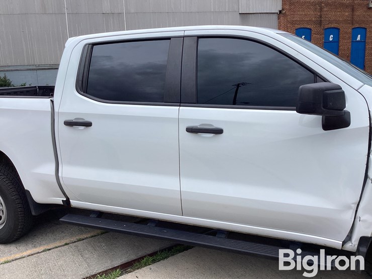 2022-chevrolet-silverado-1500-image-18