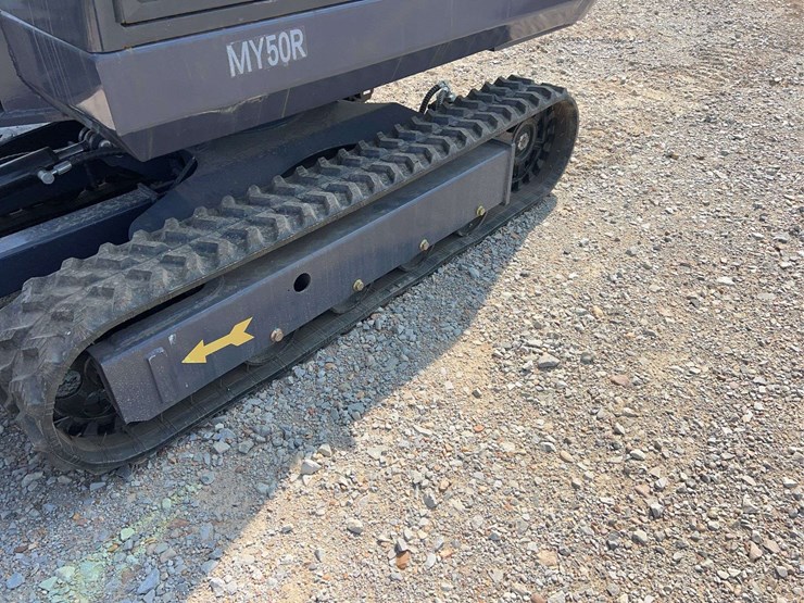agt-my50r-mini-excavator-image-11