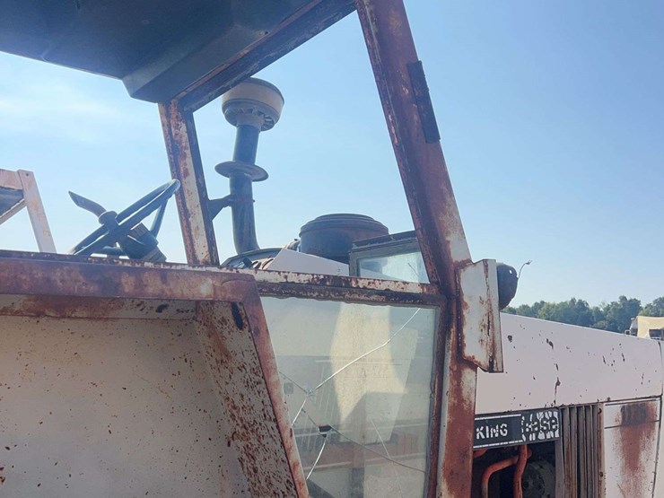 case-1175-cab-tractor-image-20