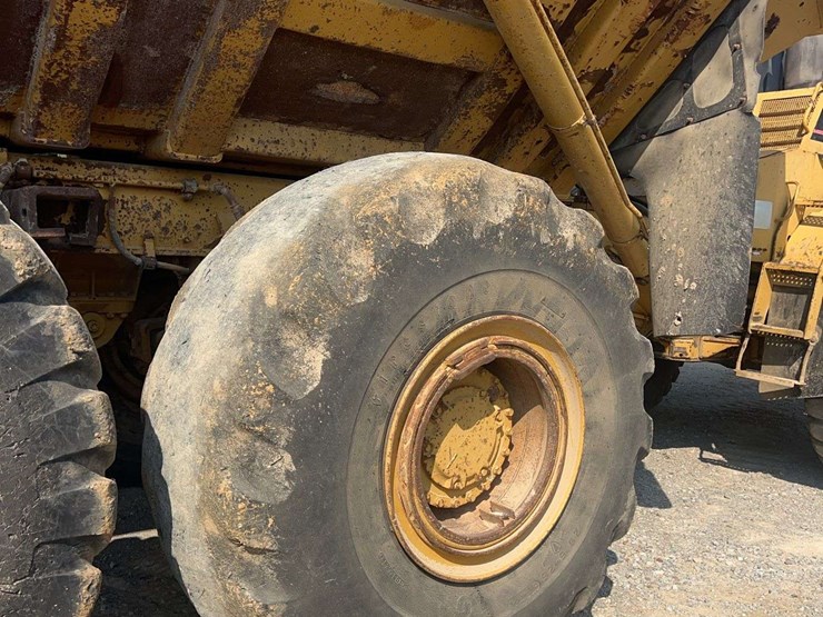 cat-d400e-t/a-dump-truck-image-24