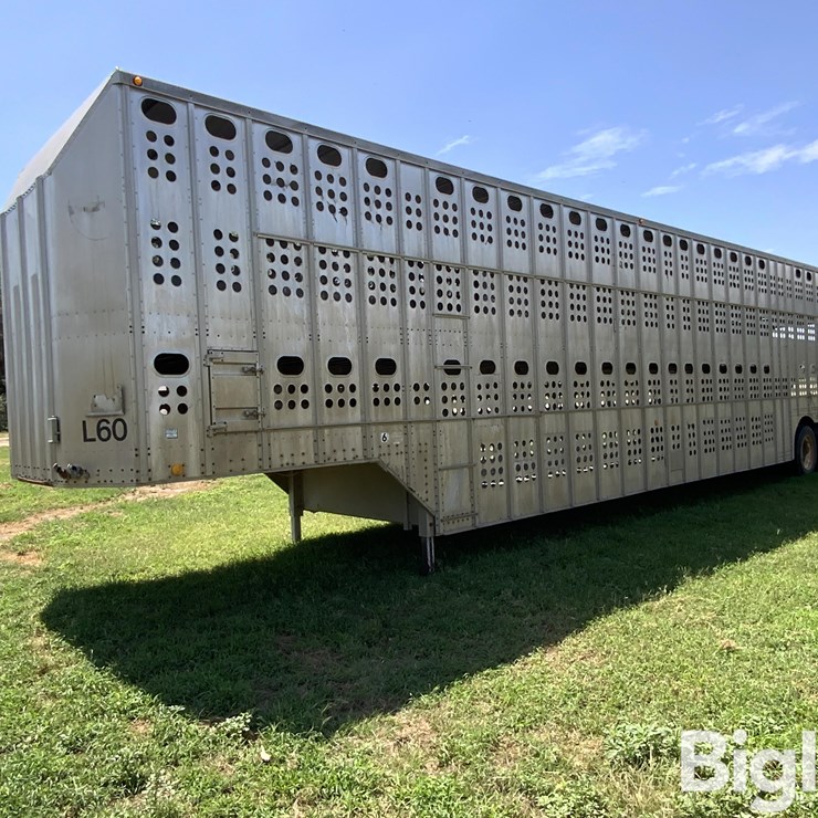 1988 MERRITT LIVESTOCK