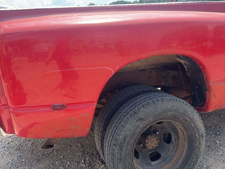 dodge-ram-3500-image-17