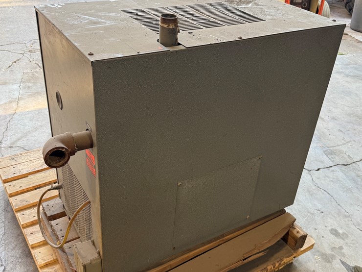 #72-•-airtek-m-150-type-m-refrigerated-air-dryer-image-4