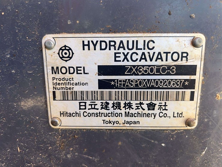 hitchahi-350-lc-exavator-image-25