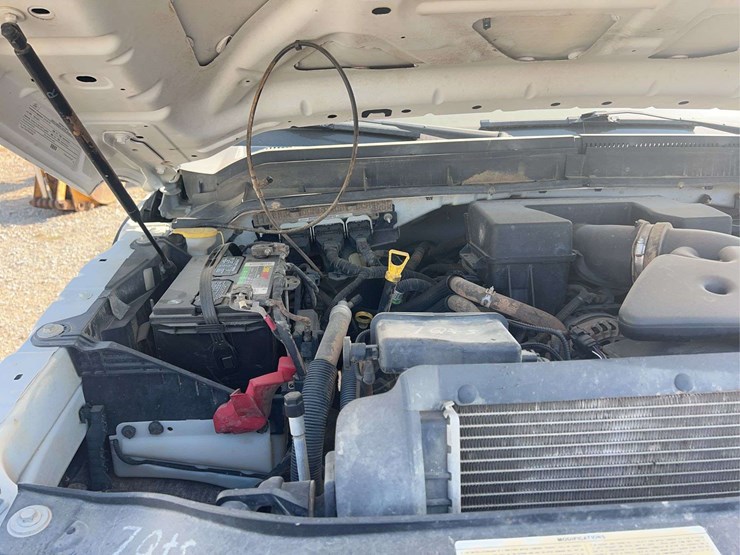 2012-ford-f250-xl-image-41