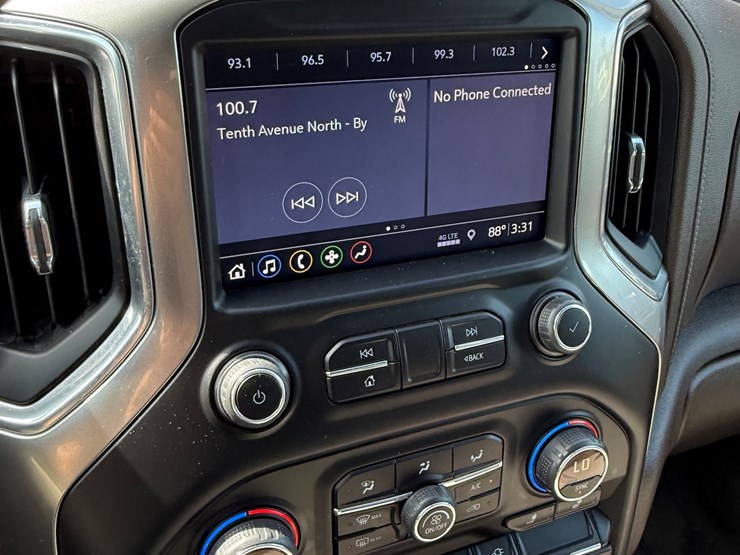 2019-chevrolet-k1500-image-63