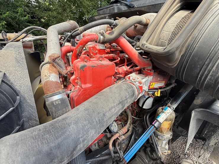 2015-international-prostar-image-24
