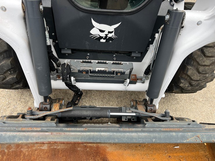 2022-bobcat-s64-image-18