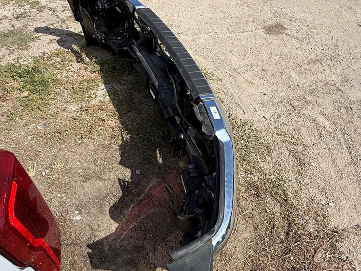#27-•-2024-ford-front-bumper-image-3