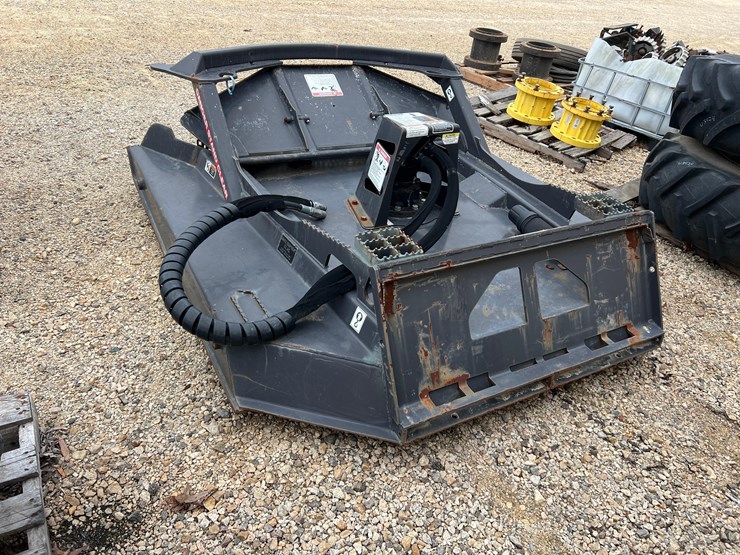 2021-new-holland-gs72-hd-front-mounted-brush-cutter-image-1
