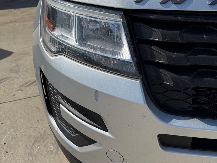 2016-ford-explorer-police-interceptor-image-41