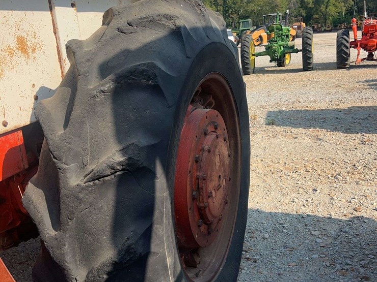 case-1175-cab-tractor-image-13