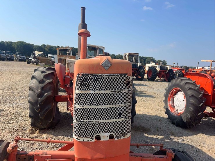allis-chalmers-19-tractor-image-8