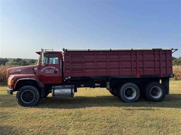 1995-ford-l8000-image-6
