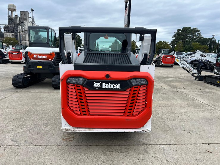 2022-bobcat-s64-image-4