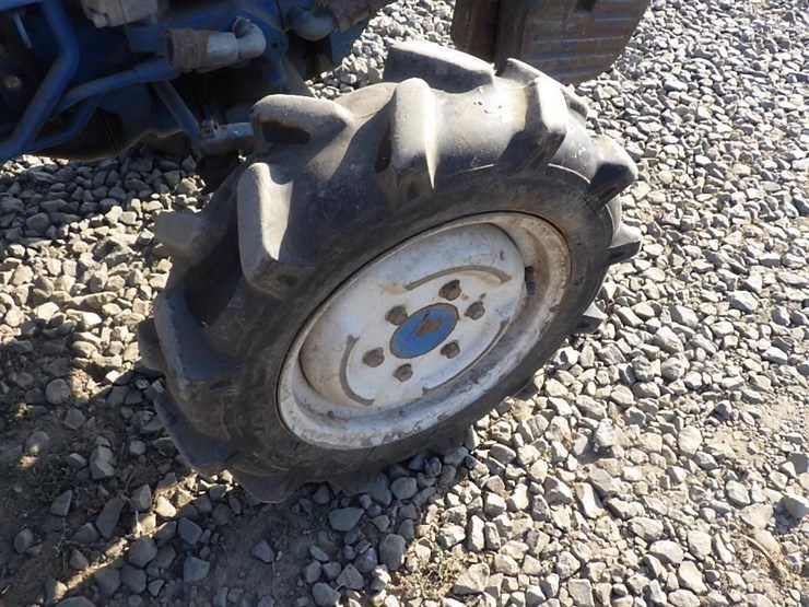 ford-1220-image-25