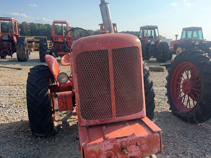 allis-chalmers-wd-tractor-image-7