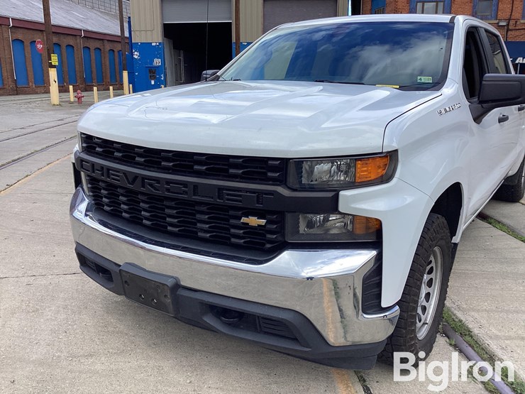 2022-chevrolet-silverado-1500-image-9