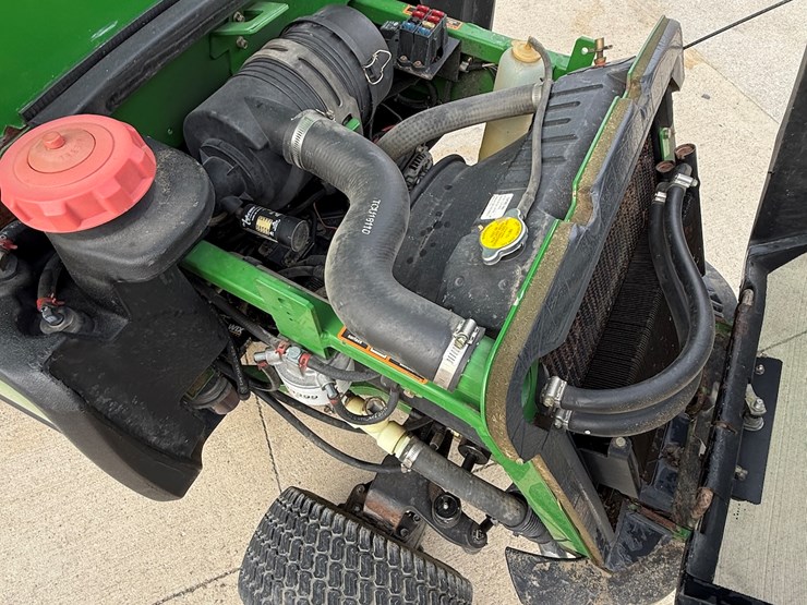 john-deere-1445-image-15